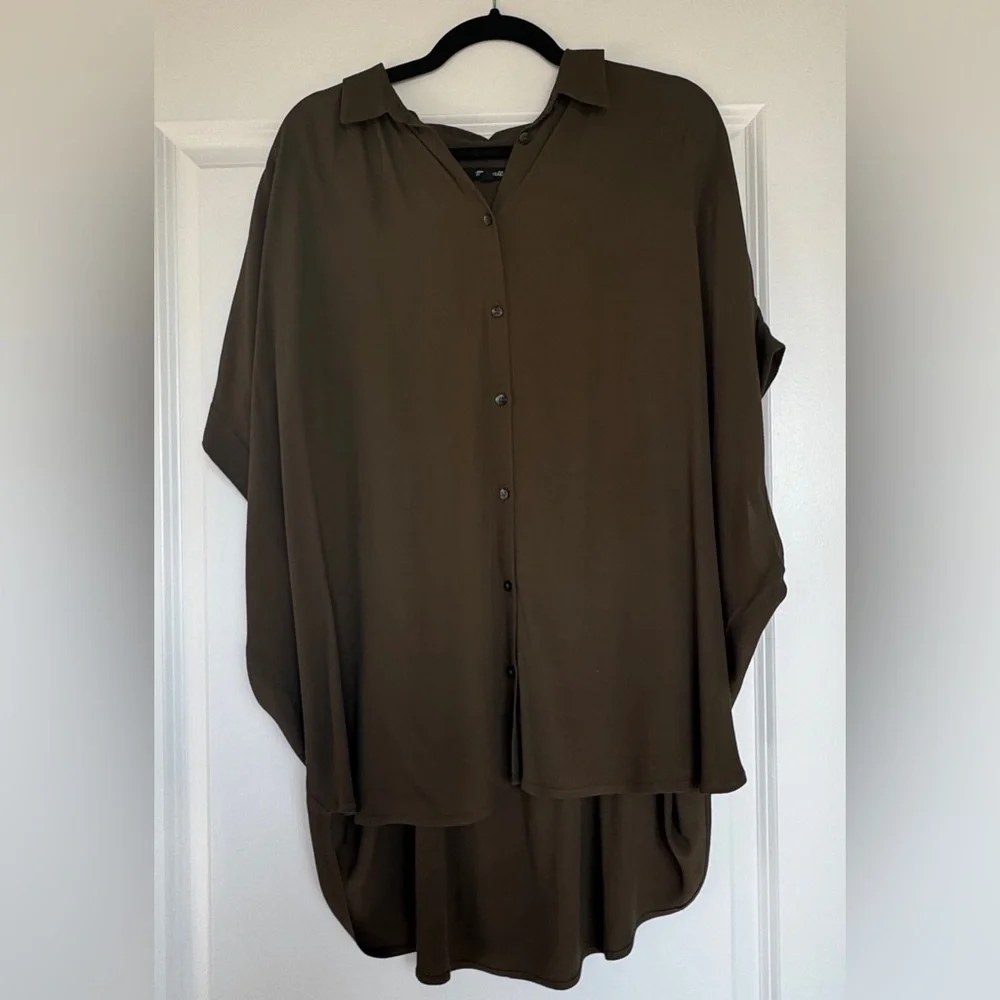 EUC MADEWELL Central Drapey Button Up Blouse Shirt, Olive Green, Size XL 💚 - Picture 3 of 10